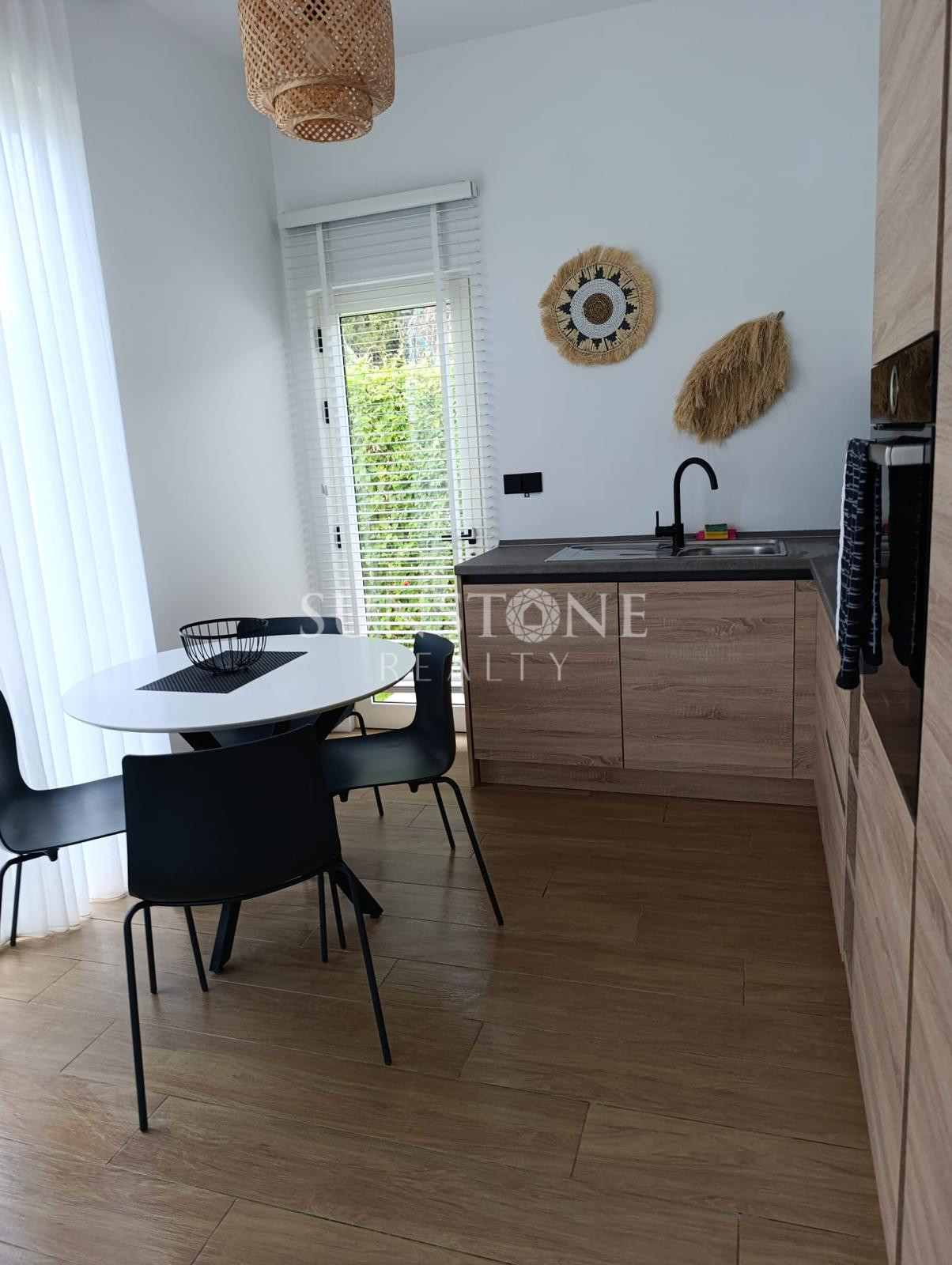 ALSANCAK TERRA SİTESİNDE EMSALSİZ FIRSAT: 1+1 BAHÇE KATI 5