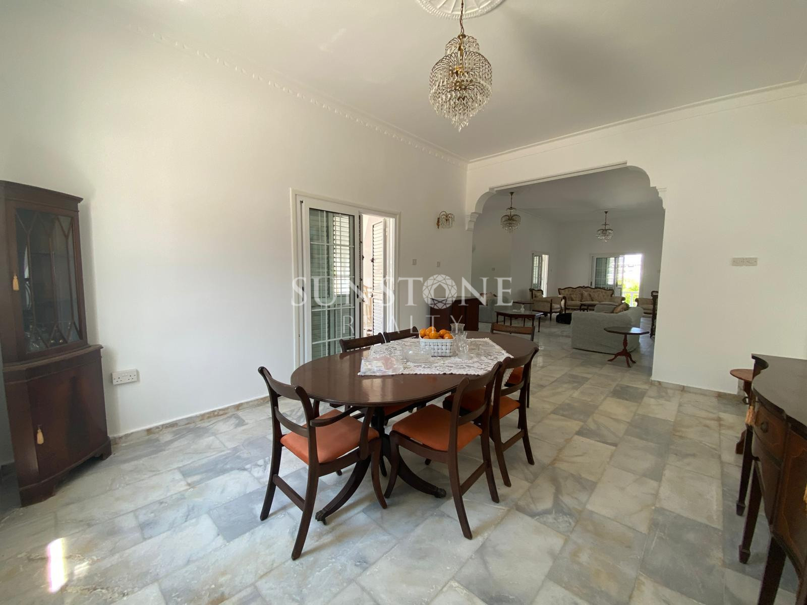 Çatalköy’de Kiralık Lüks 3+1 Villa – Özel Havuzlu – Geniş Bahçeli 9