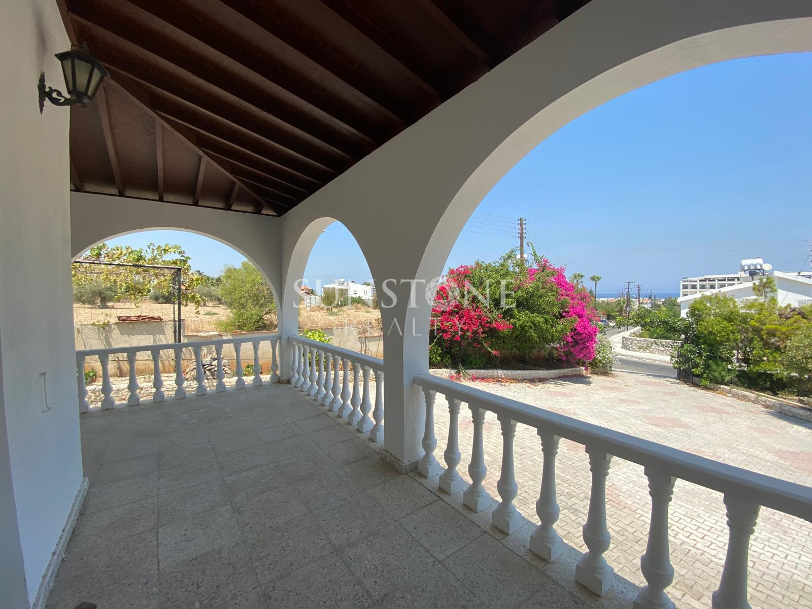 Çatalköy’de Kiralık Lüks 3+1 Villa – Özel Havuzlu – Geniş Bahçeli 38