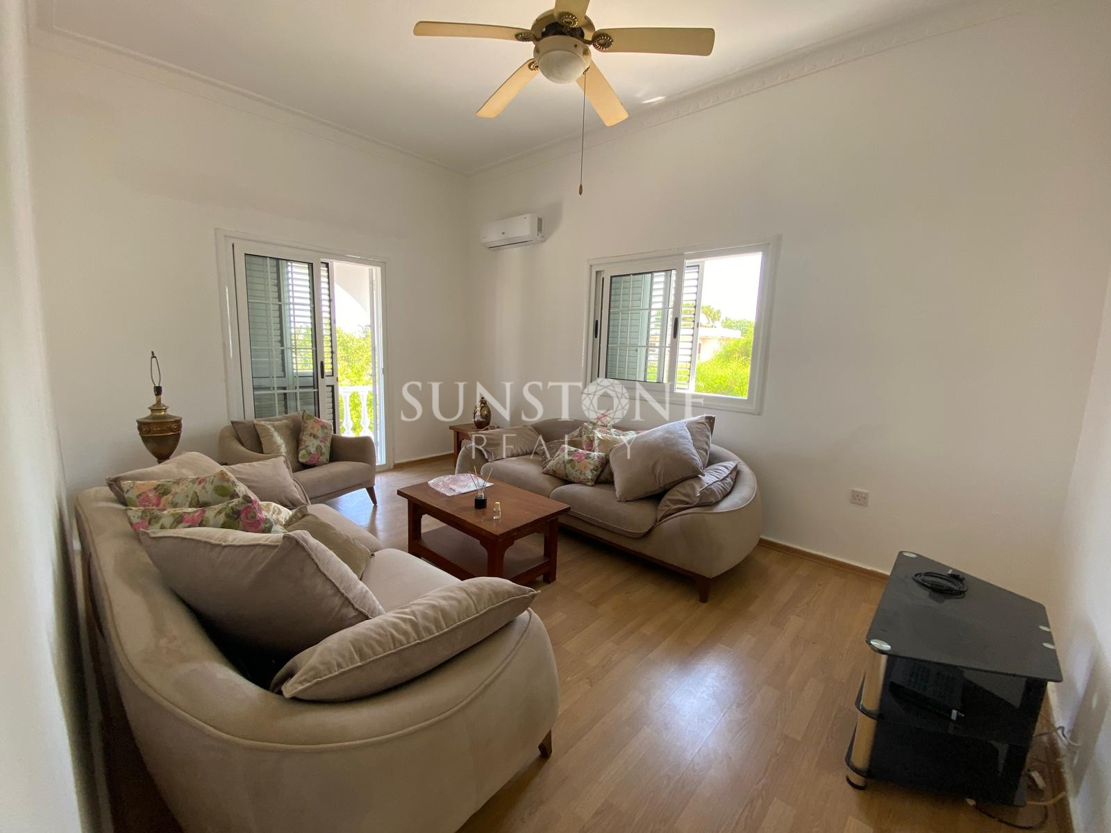 Çatalköy’de Kiralık Lüks 3+1 Villa – Özel Havuzlu – Geniş Bahçeli 4