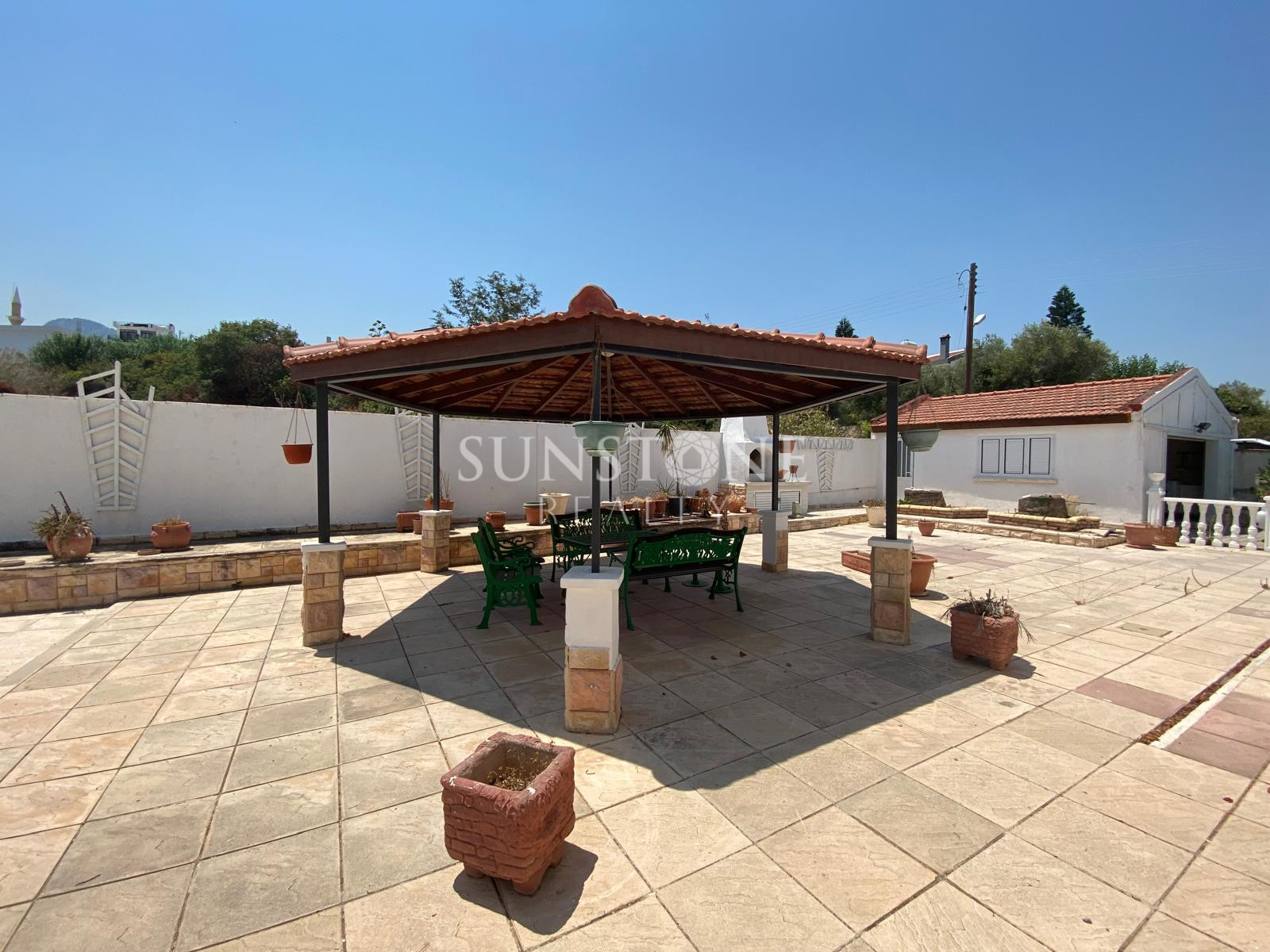 Çatalköy’de Kiralık Lüks 3+1 Villa – Özel Havuzlu – Geniş Bahçeli 32