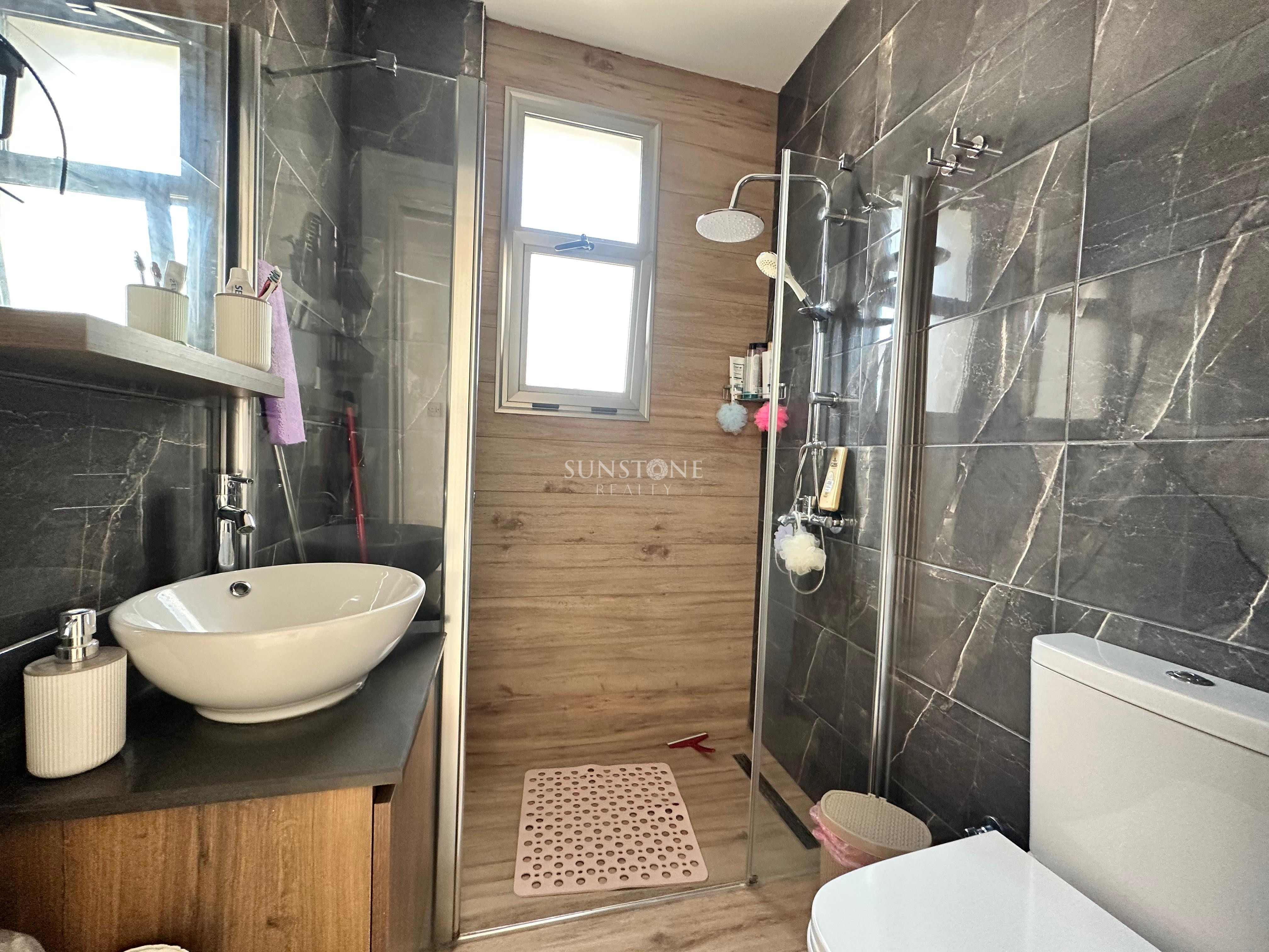 Girne Alsancak’ta Kiralık Lüx 2+1 Penthouse Daire 12