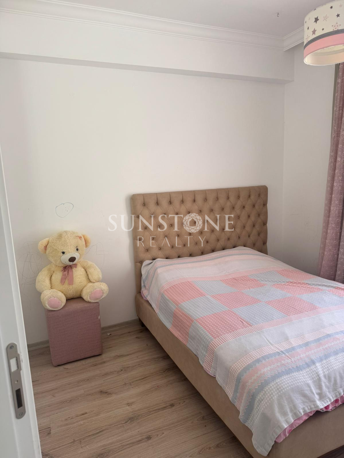 Girne Alsancak'ta Nejat British Okulu civarı 3+1 Satılık Daire  8