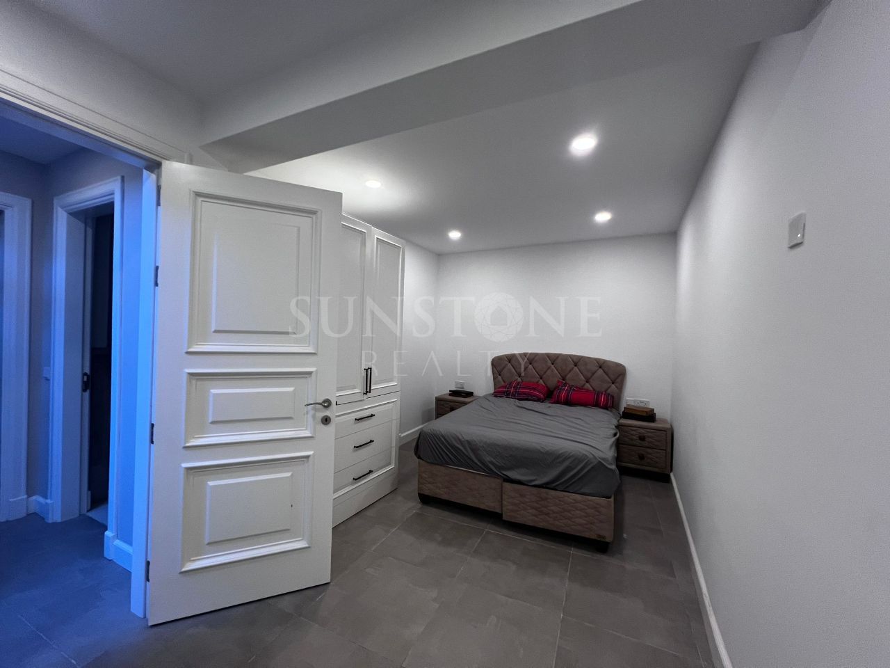 Fully Furnished 4+1 Apartment with Private Pool for Rent in Girne Bellapais, Cyprus 15