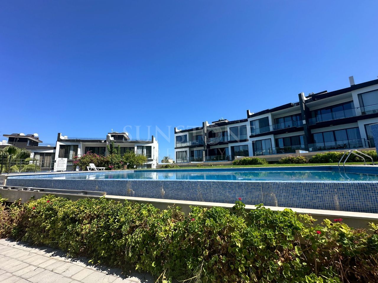Fully Furnished 4+1 Apartment with Private Pool for Rent in Girne Bellapais, Cyprus 2