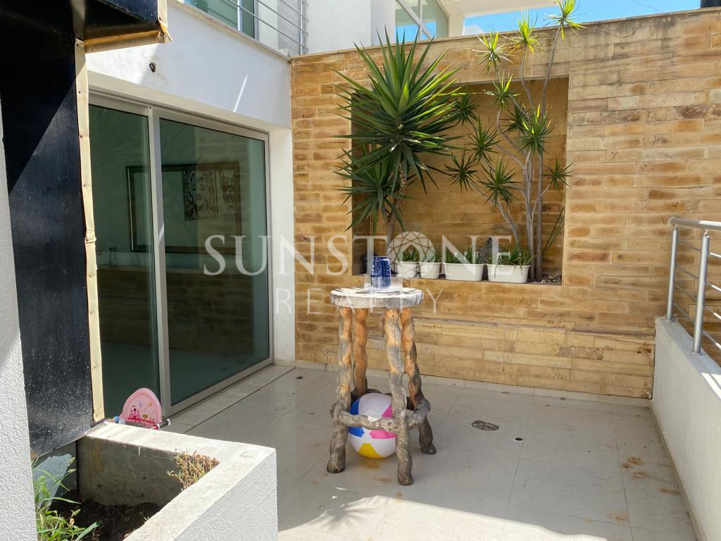 Girne Doğanköy de 3+1 Kiralık Dubleks Daire 25