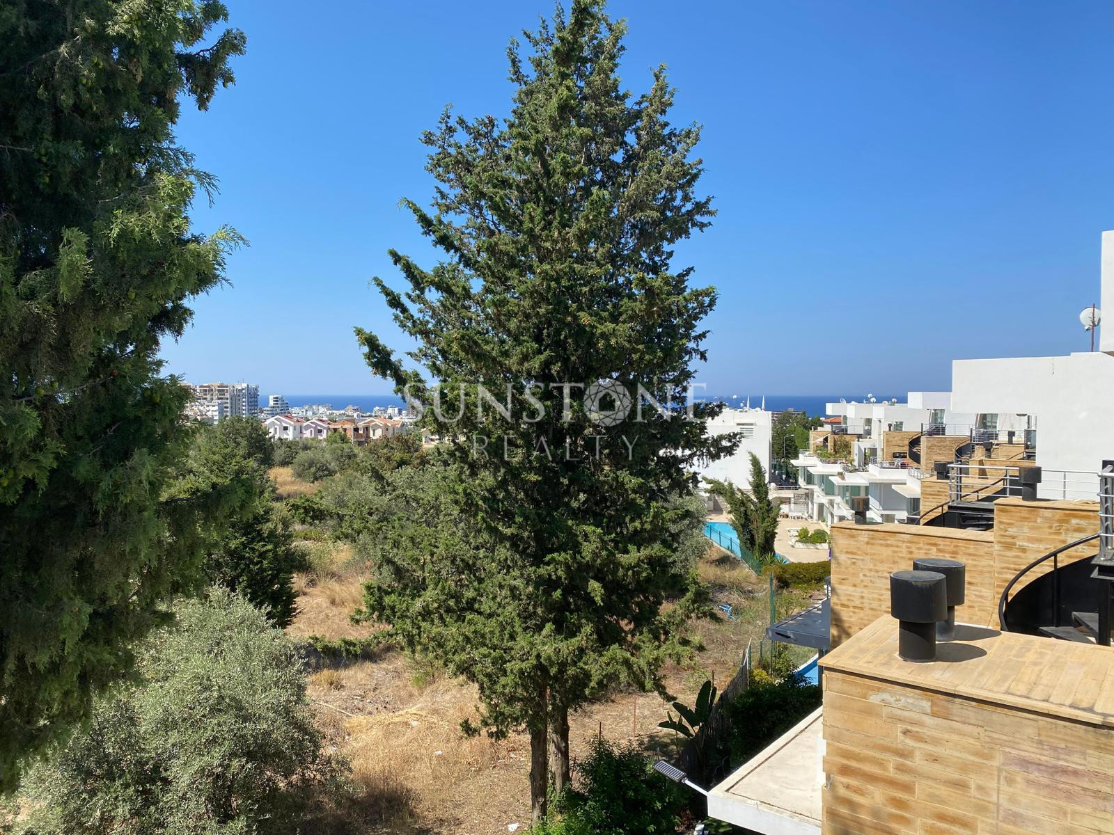 Girne Doğanköy de 3+1 Kiralık Dubleks Daire 2