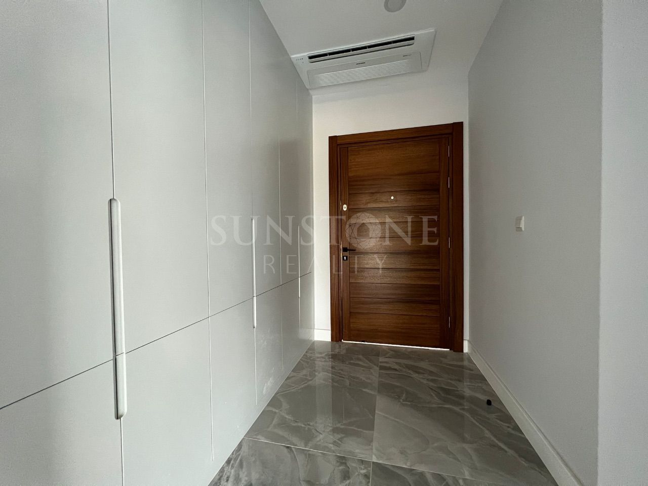 Cyprus Kyrenia Edremit 4+1 Detached Villas for Sale with Luxurious Architecture in a Magnificent Location 5