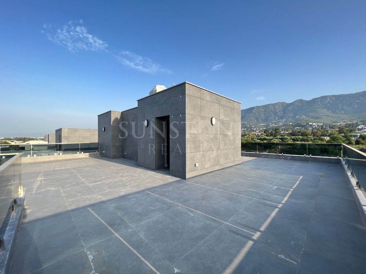 Cyprus Kyrenia Edremit 4+1 Detached Villas for Sale with Luxurious Architecture in a Magnificent Location 17