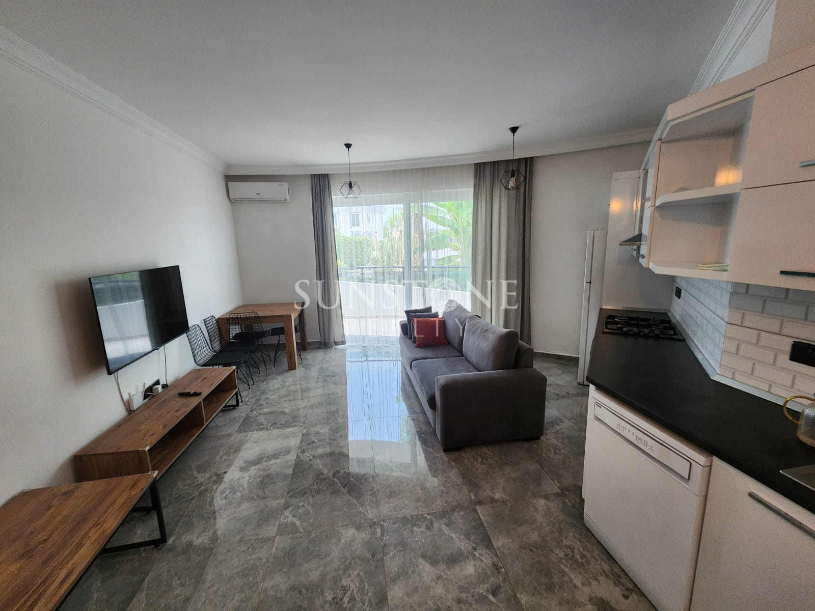 Girne Edremit'te Ful Eşyalı 1+1 Kiralık Daire - Doğa Manzarası. 16