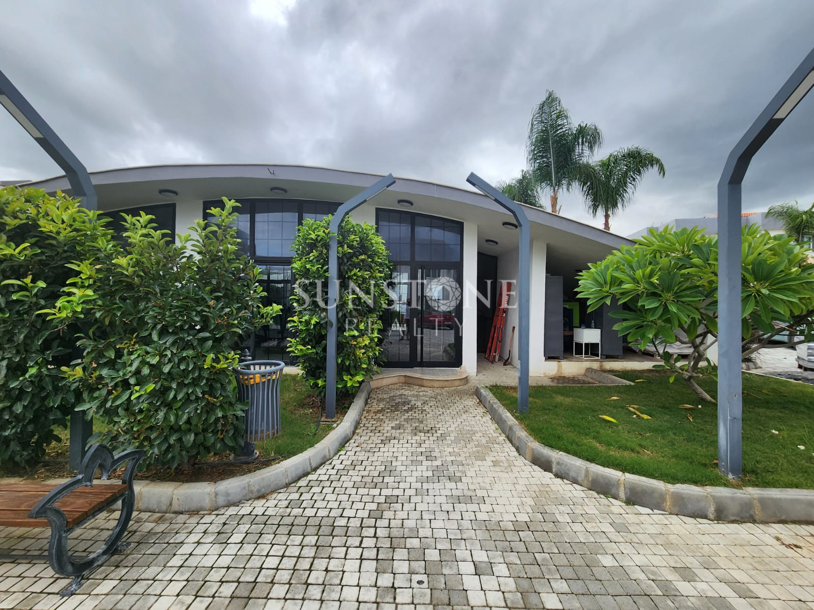 Girne Edremit'te Ful Eşyalı 1+1 Kiralık Daire - Doğa Manzarası. 10