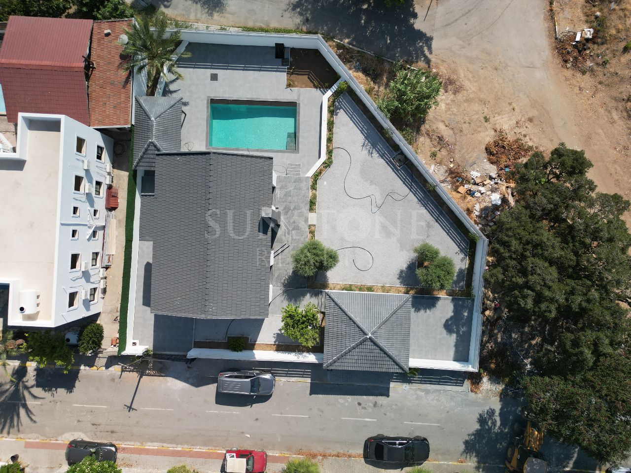 For sale 4-bedroom Villa in Girne Karaooğlanoğlu 'S' Region in Cyprus 5