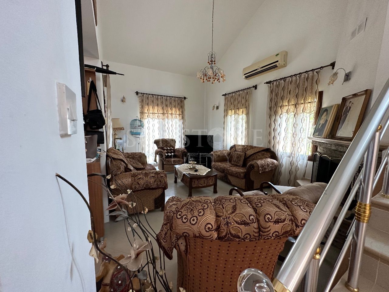For Sale: Fully Furnished 3+1 Villa in Lapta, Girne, Cyprus 6