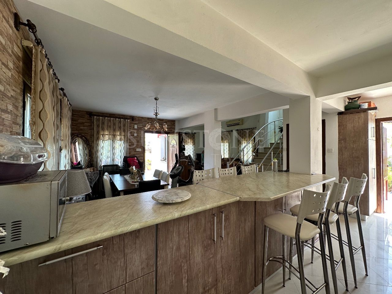 For Sale: Fully Furnished 3+1 Villa in Lapta, Girne, Cyprus 7