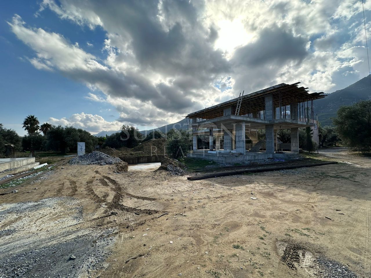 Magnificent Villa Project for Sale in Kyrenia Lapta, Cyprus 18