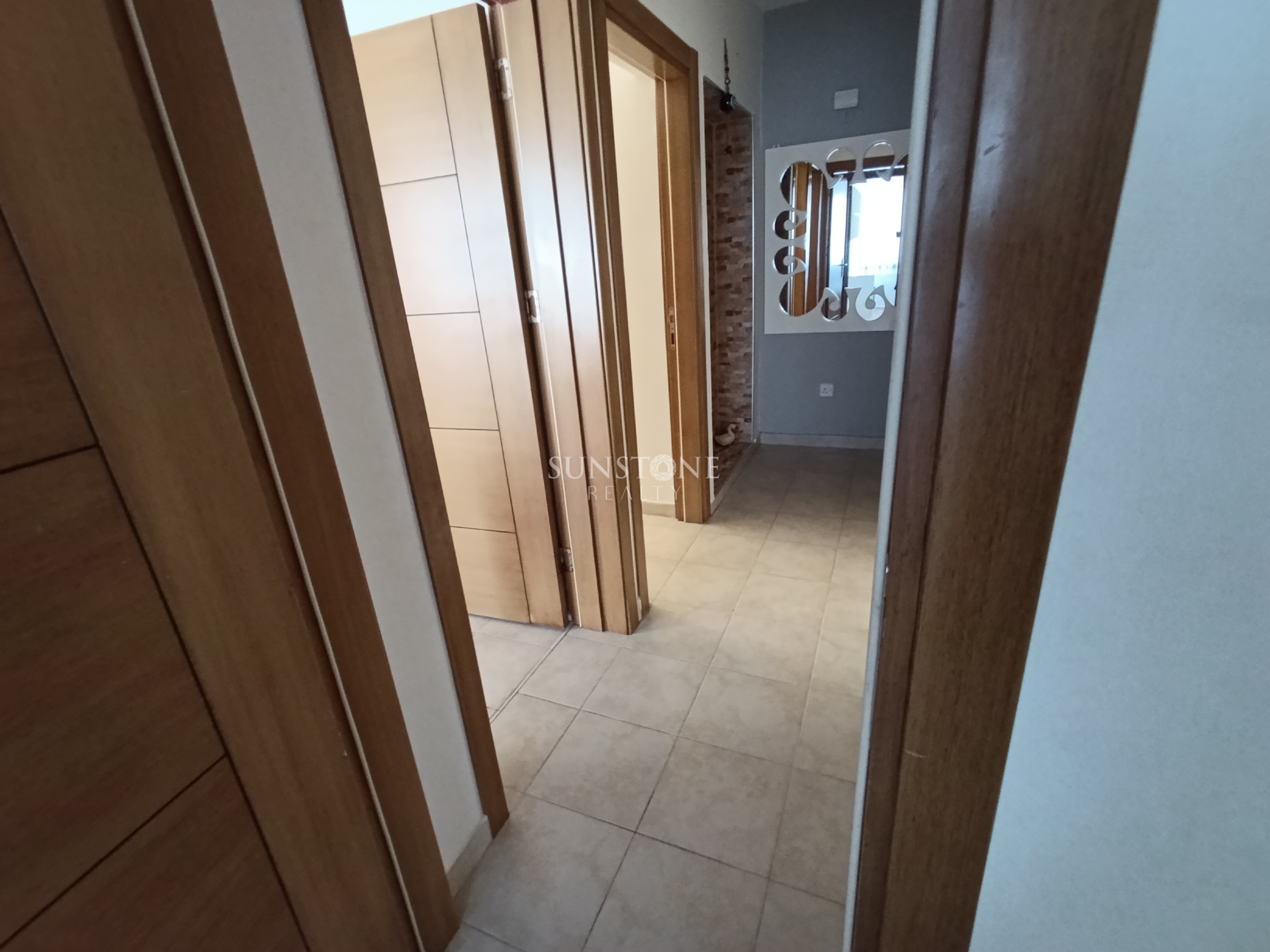 Girne Merkez Kiralık 3+1 Daire 14