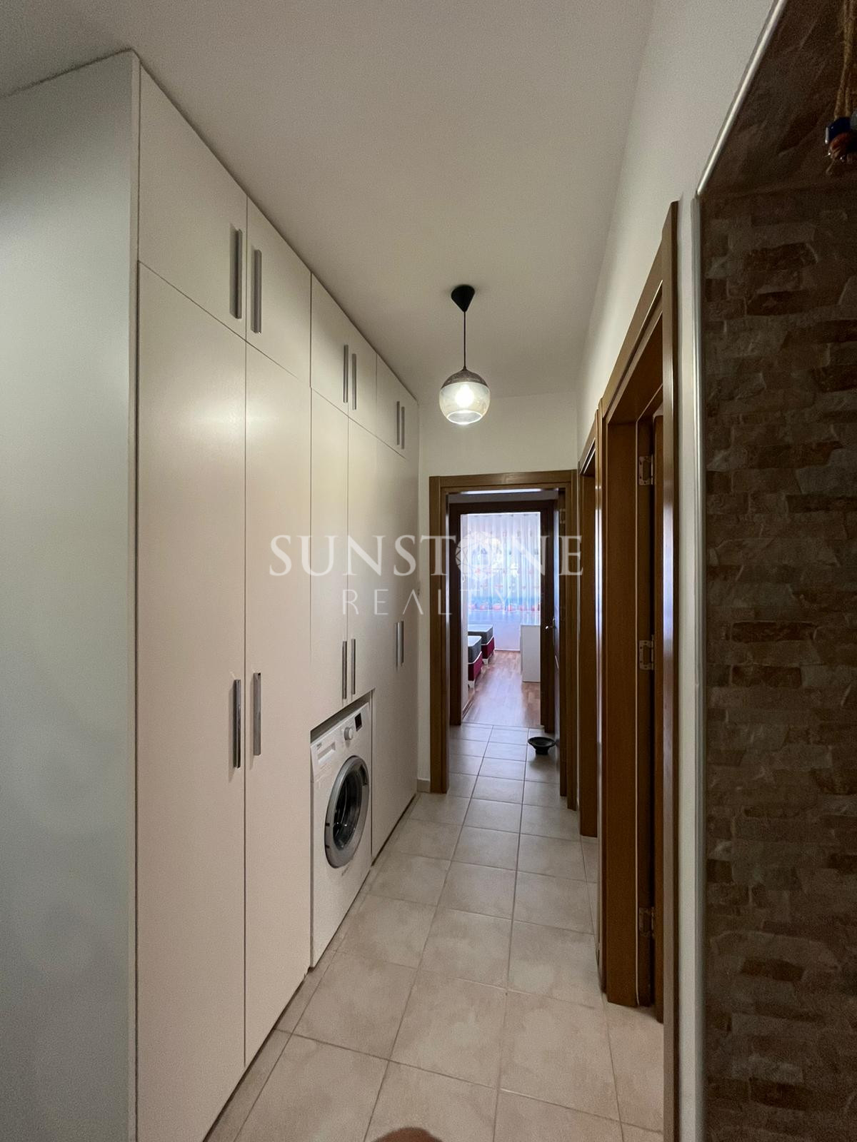 Girne Merkez Kiralık 3+1 Daire 19