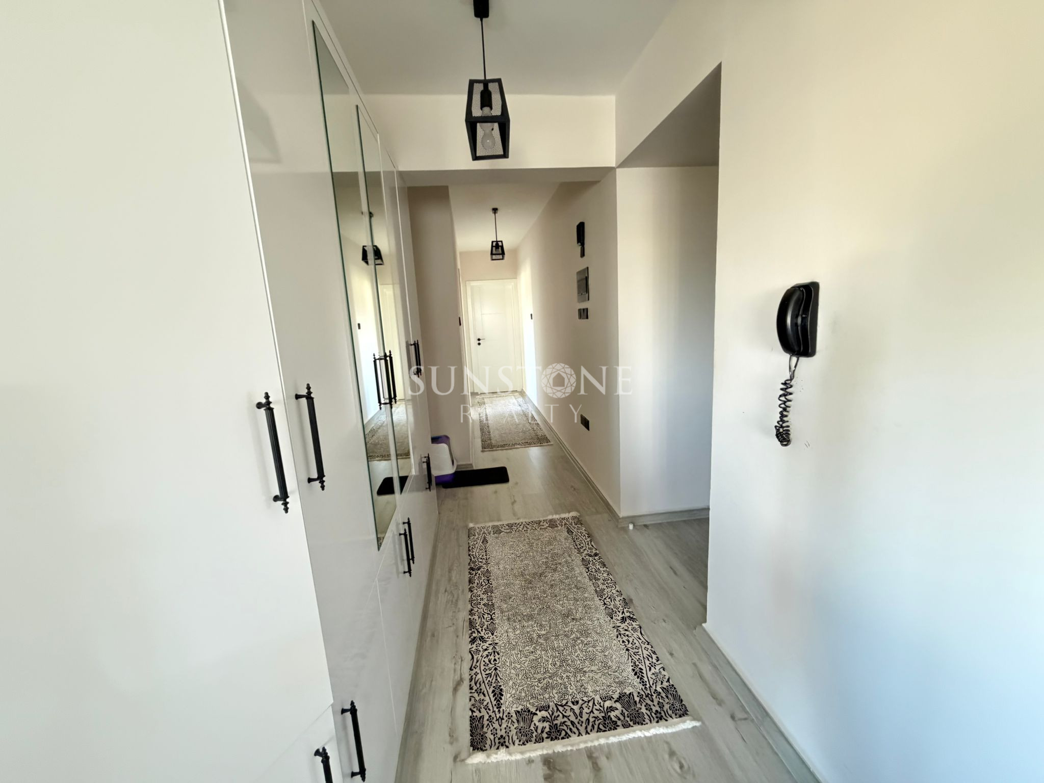 Girne Merkez Satılık Lüks 3+1 Modern Tasarım Daire 4