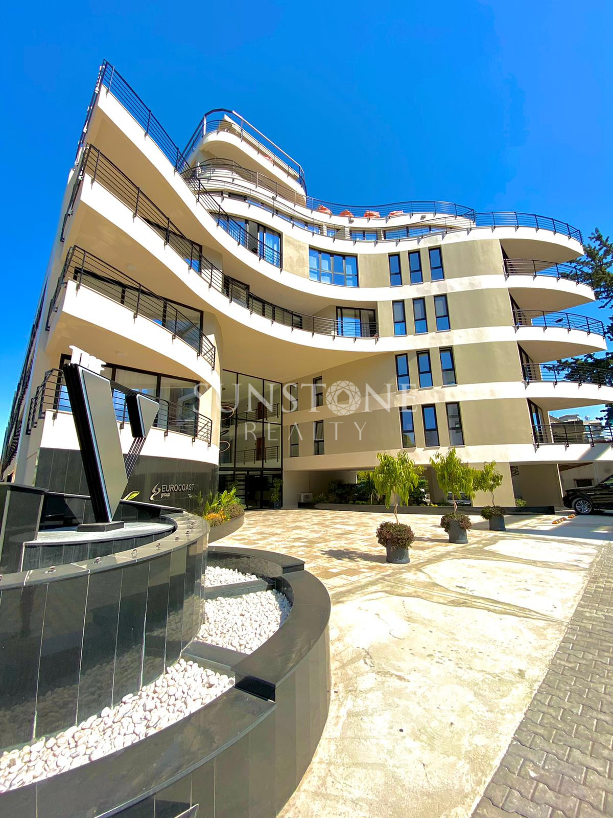 GİRNE MERKEZ THE V RESIDENCE'DA SATILIK 1+1 REZİDANS DAİRESİ 13