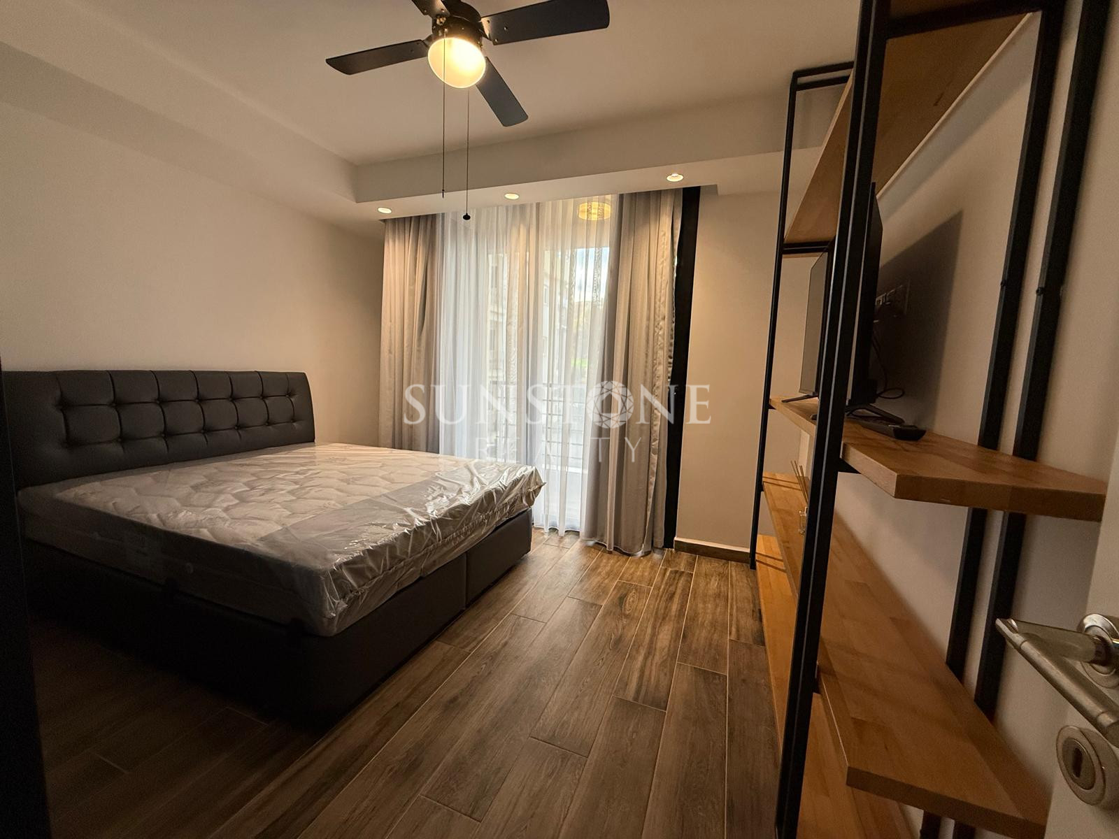 GİRNE MERKEZ THE V RESIDENCE'DA SATILIK 1+1 REZİDANS DAİRESİ 9