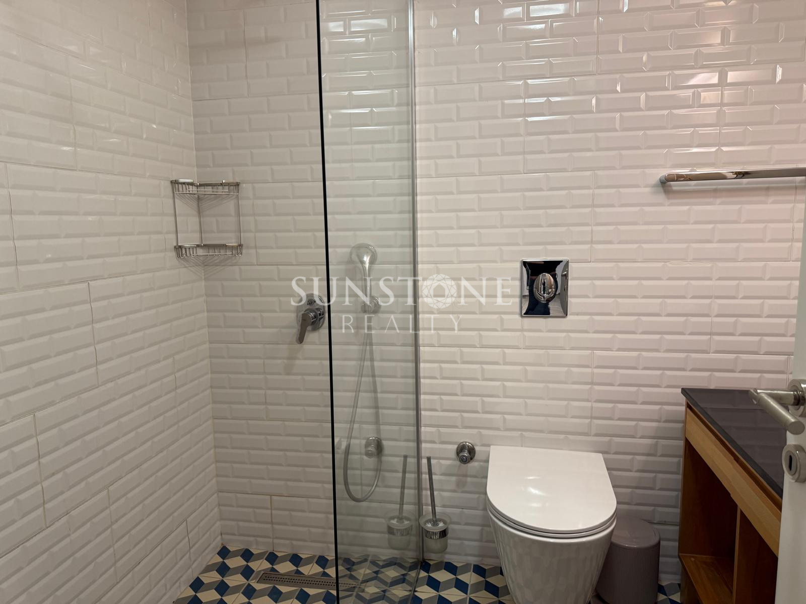 GİRNE MERKEZ THE V RESIDENCE'DA SATILIK 1+1 REZİDANS DAİRESİ 11