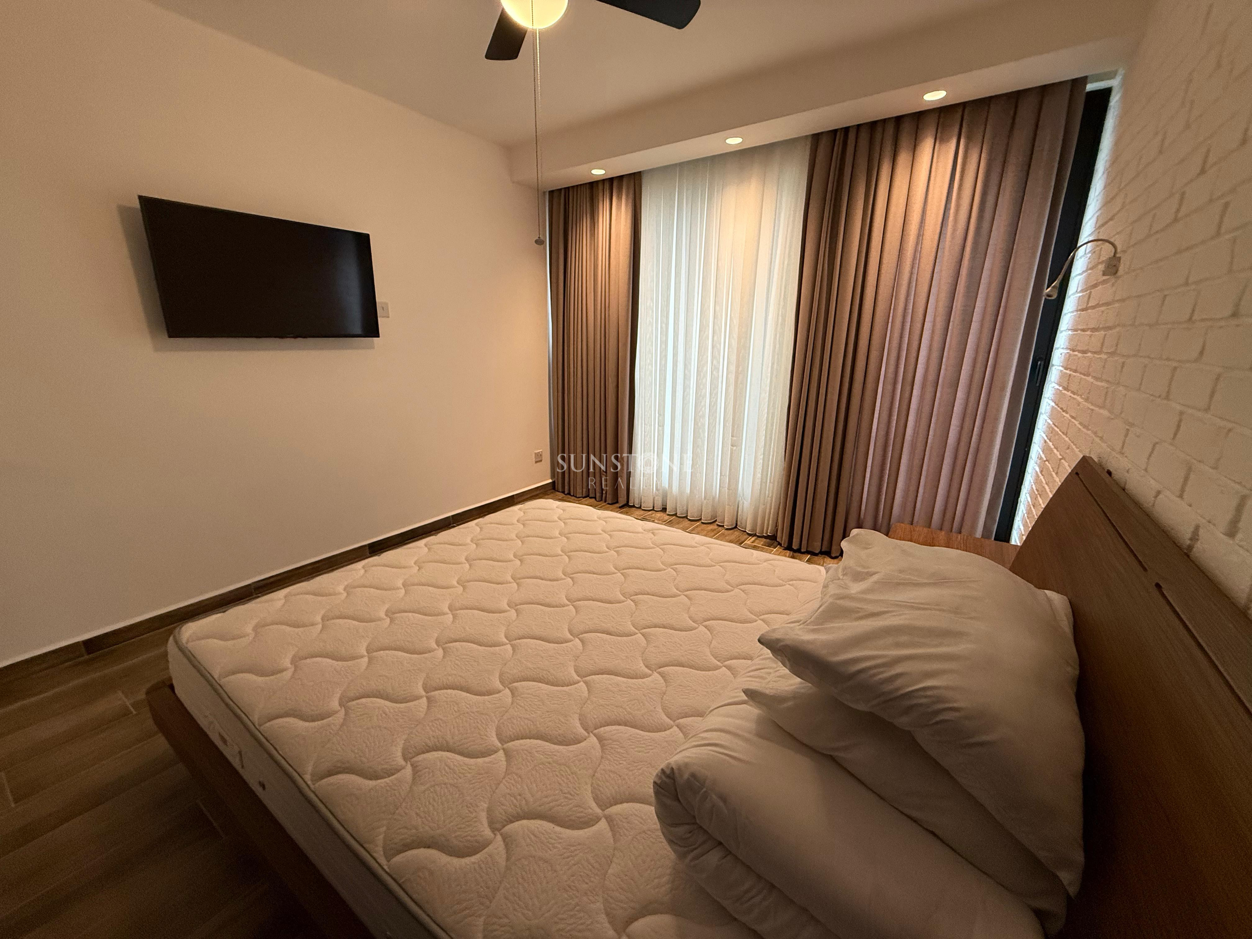 Girne Merkez Türk Mahallesi’nde Kiralık Lüks 2+1 V Residence 16