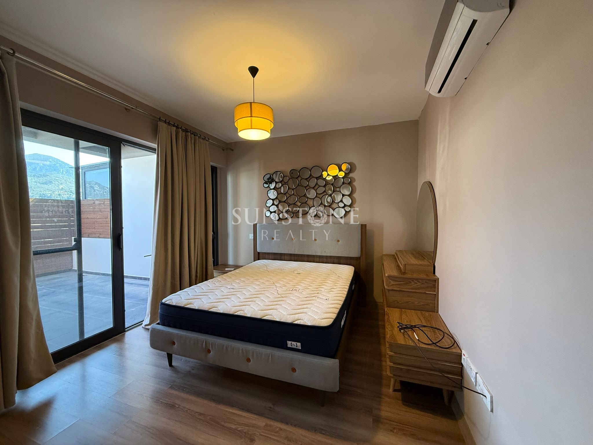  Girne Merkez Ultra Lüks Kiralık 3+1 Penthouse Daire 12