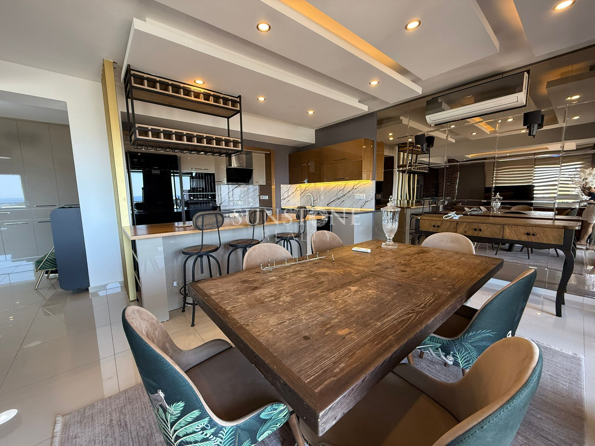  Girne Merkez Ultra Lüks Kiralık 3+1 Penthouse Daire 3