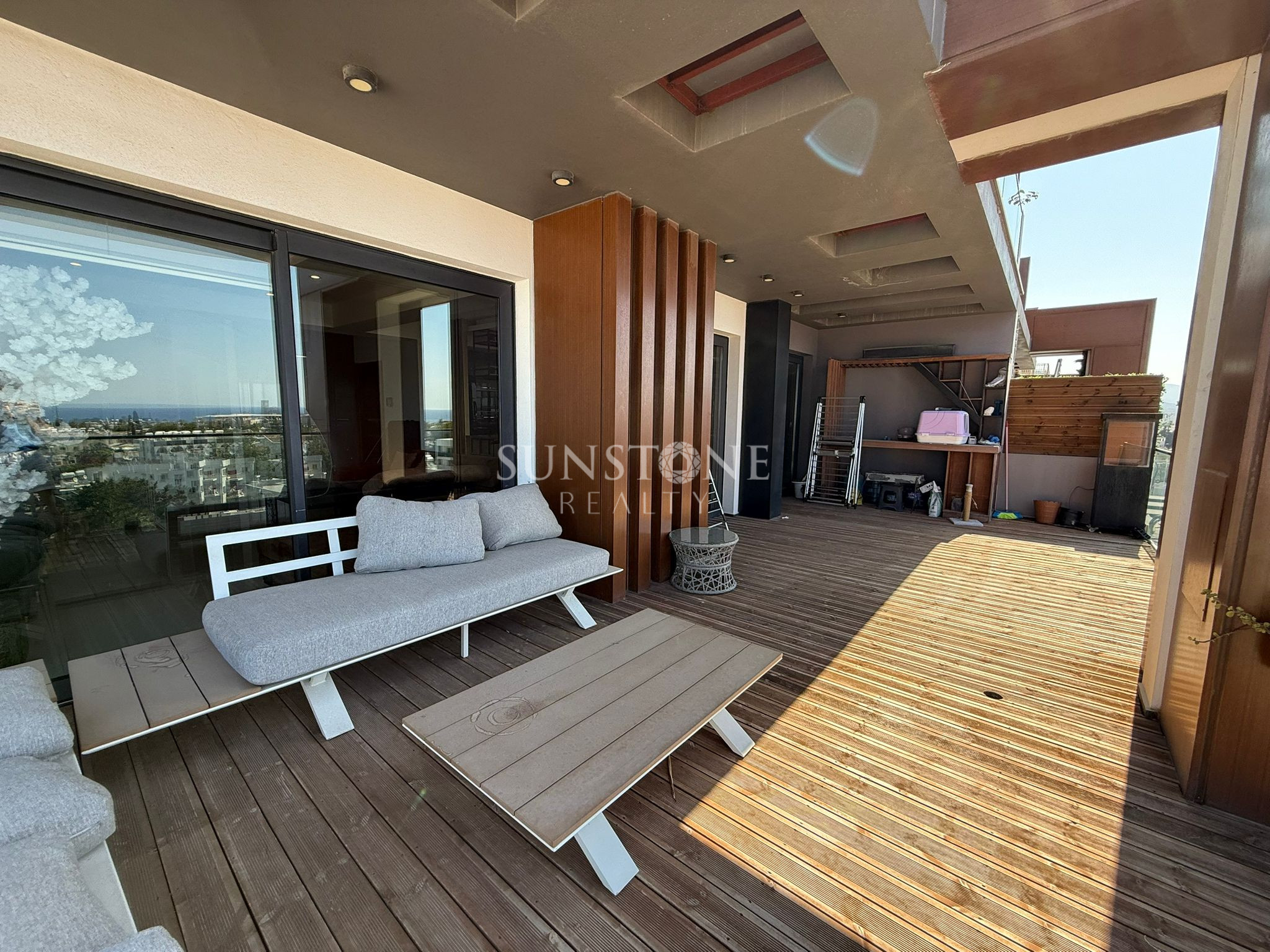  Girne Merkez Ultra Lüks Kiralık 3+1 Penthouse Daire 9