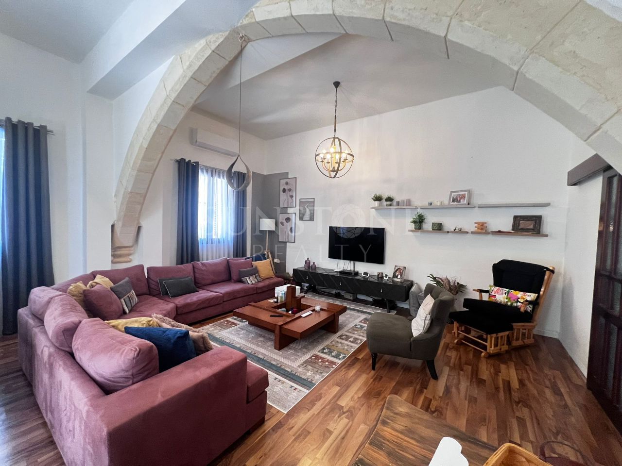 3+1 Detached House with Turkish House for Sale in Cyprus - Kyrenia - Ozabköy 2