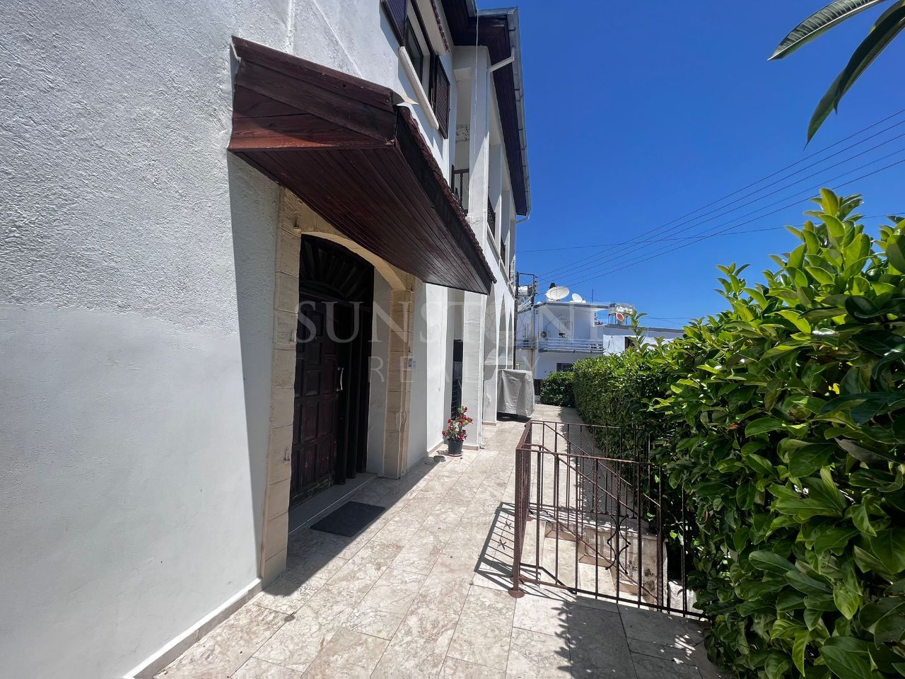 3+1 Detached House with Turkish House for Sale in Cyprus - Kyrenia - Ozabköy 19