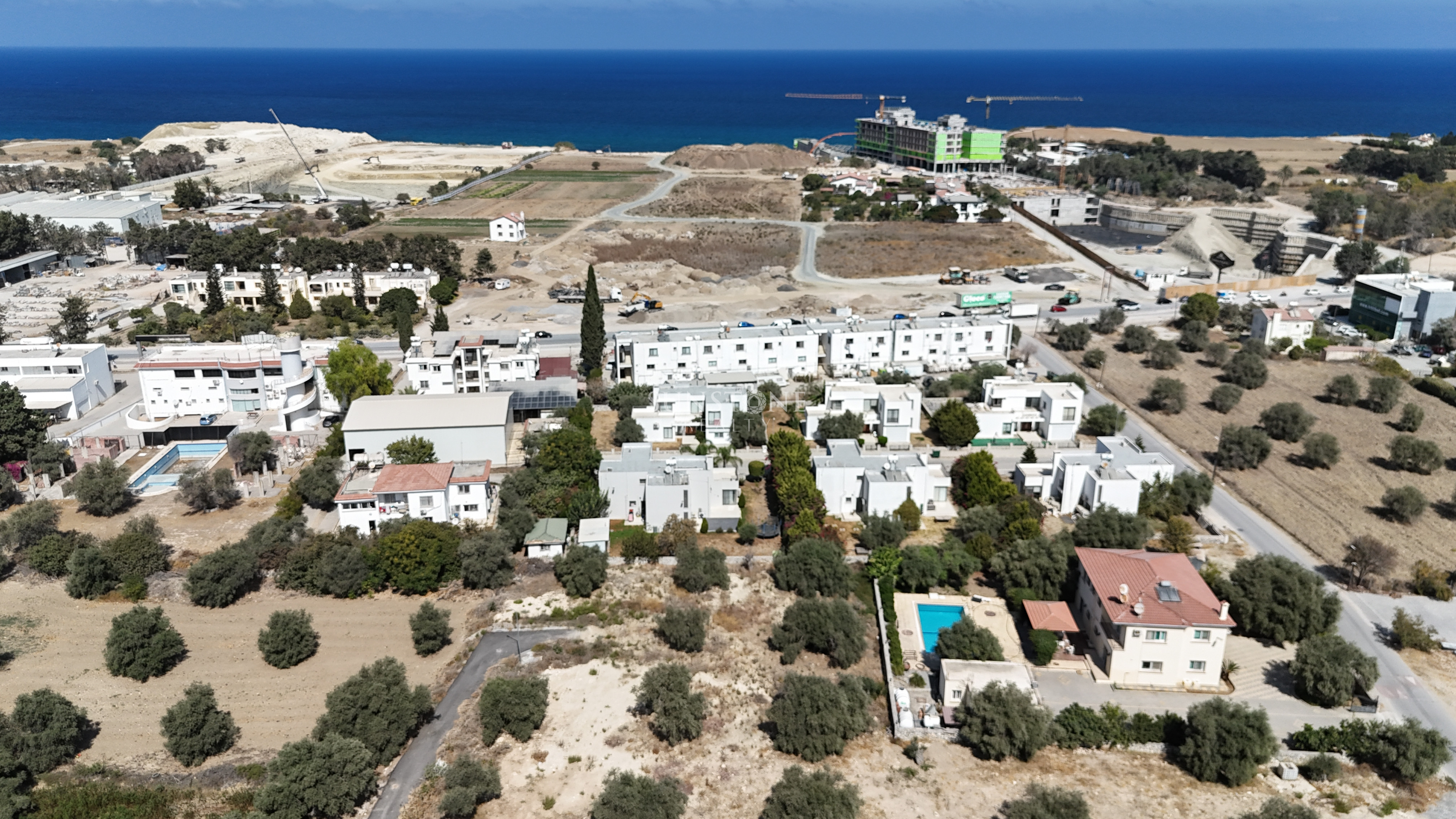 Kıbrıs Girne Ozanköy Satılık Türk Koçanlı 678 m2 Arsa 6
