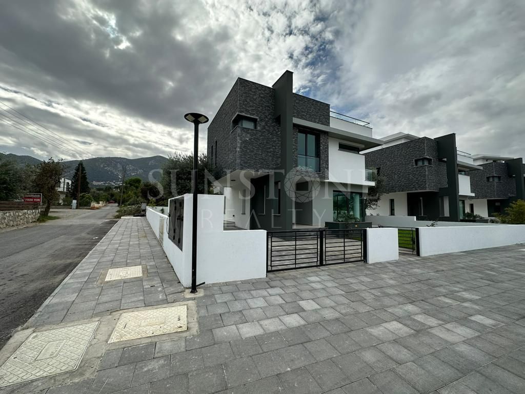 For Sale: 3+1 Villa in Ozanköy, Girne, Cyprus 4