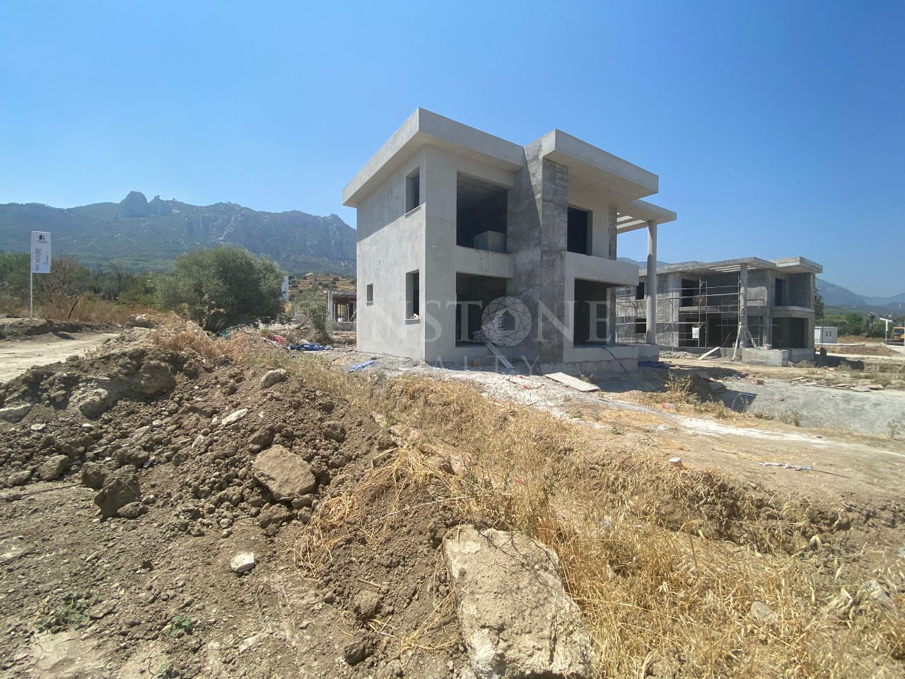 Villa for Sale - Zeytinlik, Kyrenia, Northern Cyprus 10