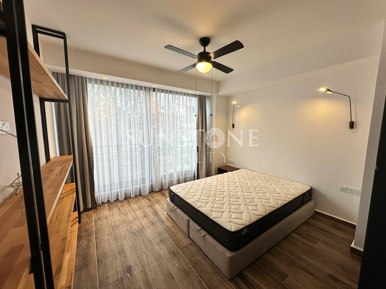 Girne’nin En Prestijli Sitesinde Kiralık 2+1 Daire 9