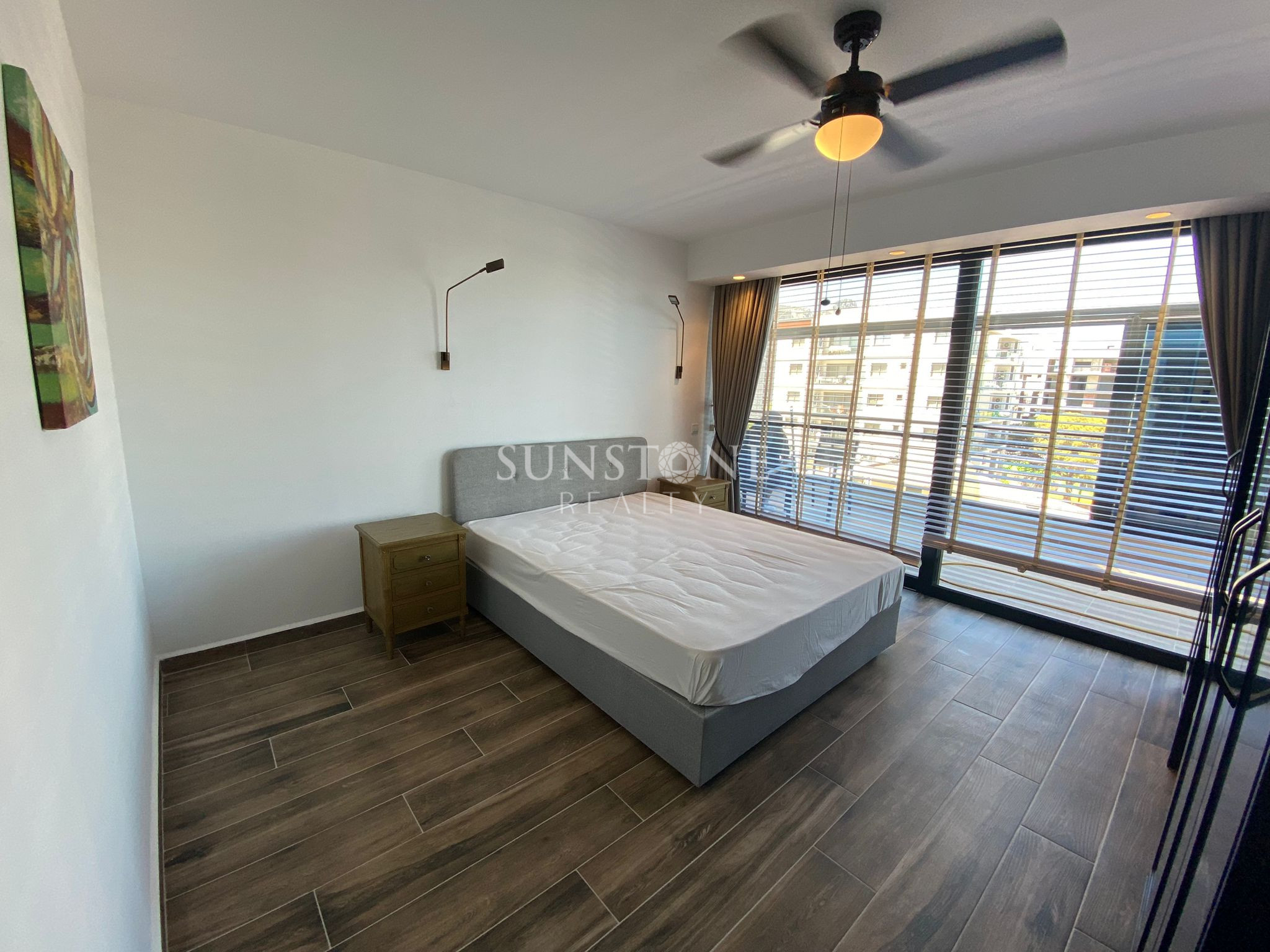 Luxury Living in the Heart of Kyrenia: 2+1 Opportunity at The V Residence 8