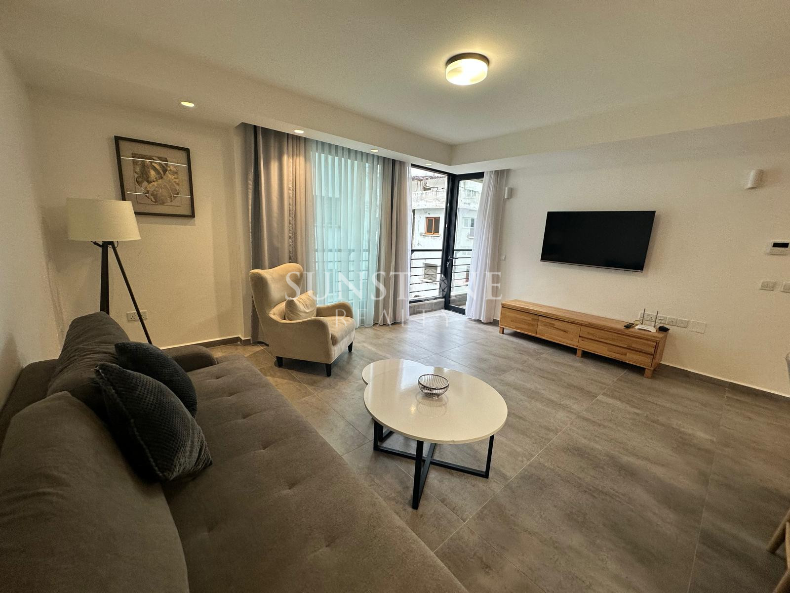 Girne’nin Kalbinde Modern ve Lüks Yaşam: The V Residence 2+1 Daire  8