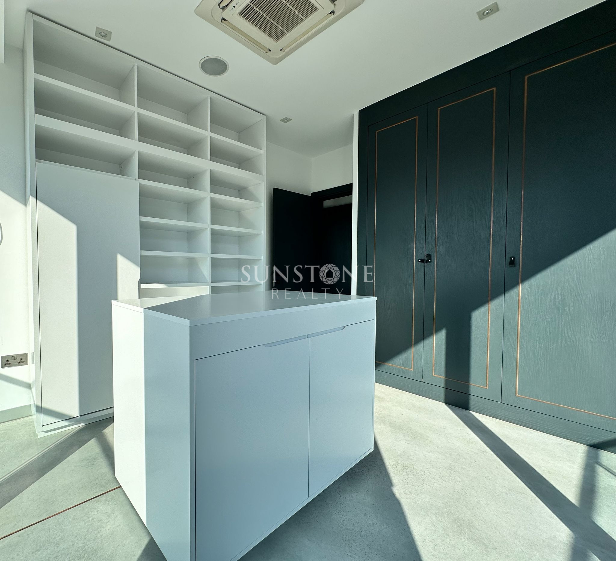 Girnenin Merkezinde Panaromik Manzarasız ve Emsalsiz tasarımı ile öne çıkan emsalsizbir Penthouse 17