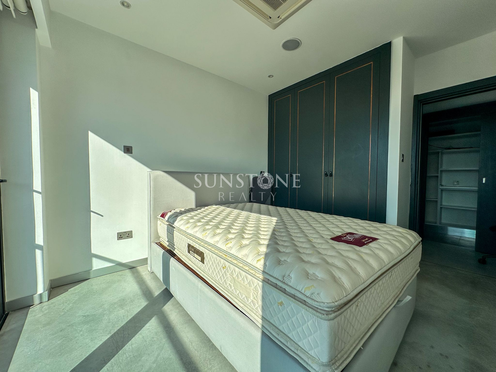 Girnenin Merkezinde Panaromik Manzarası ve Emsalsiz tasarımı ile öne çıkan harika bir Penthouse 18