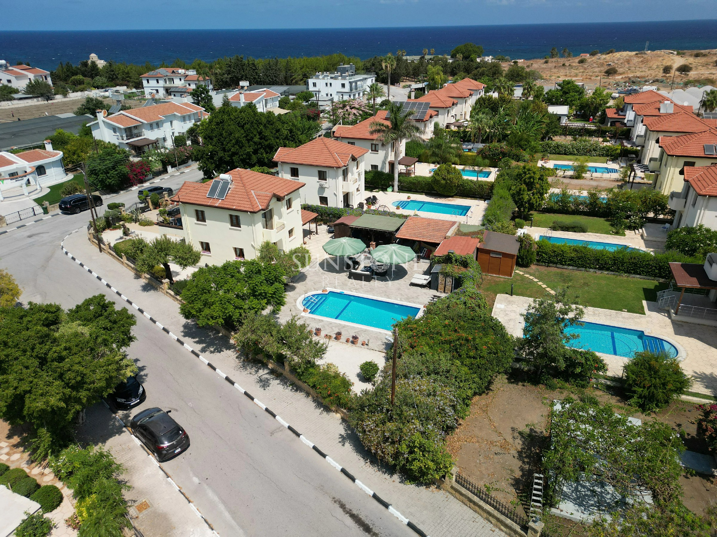 This Villa Offers More Than You Ever Dreamed Of! 30