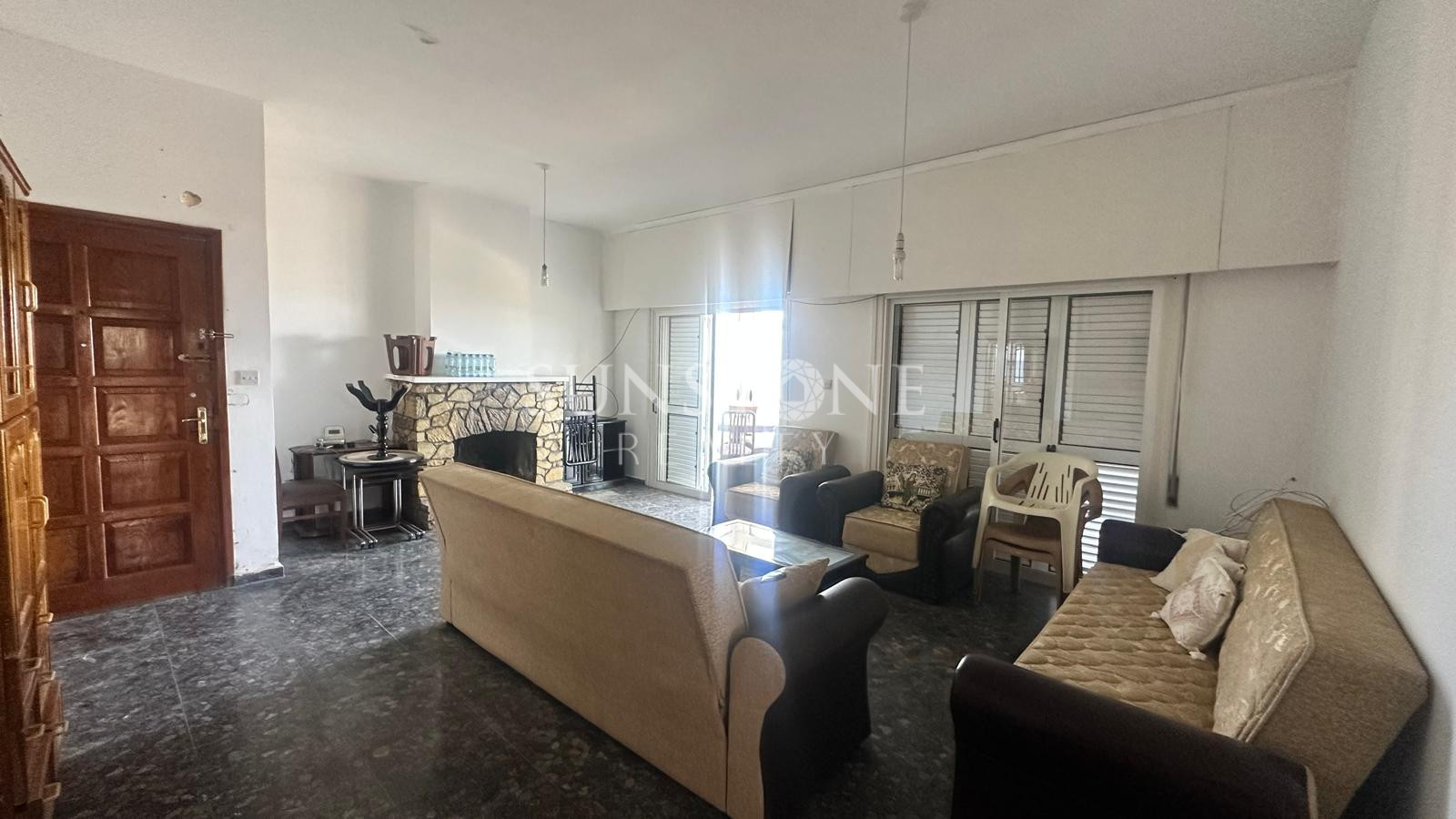 Kbırıs Girne Karaoğlanoğlu Bölgesinde Denize 100 Metre Mesafede Satılık 2+1 Daire. 9