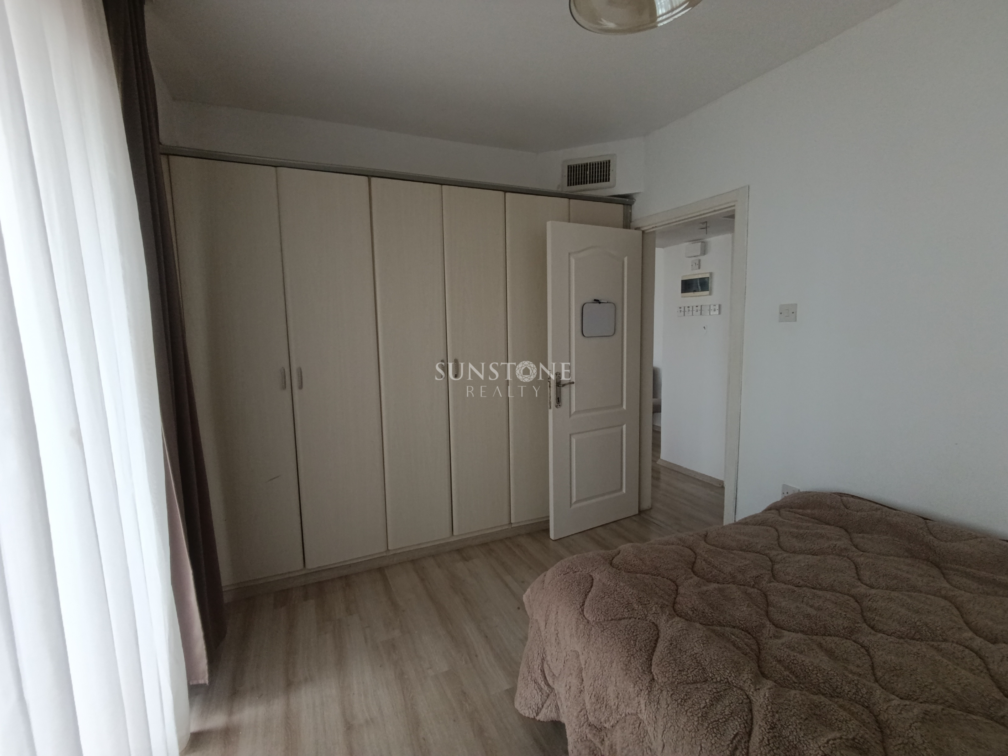 Kıbrıs Girne Alsancak 1+1 Kiralık  8