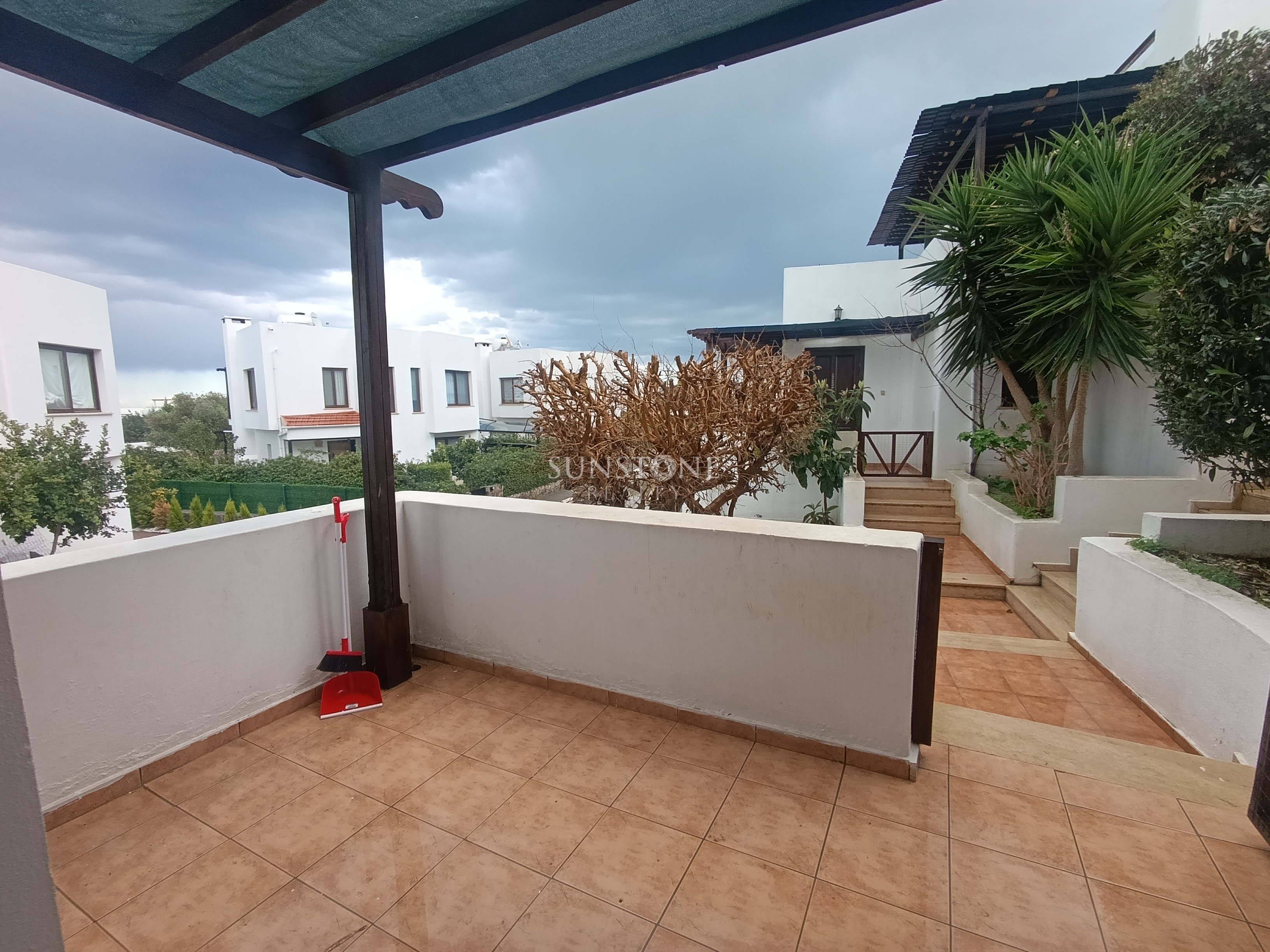 Kıbrıs Girne Alsancak 1+1 Kiralık  13