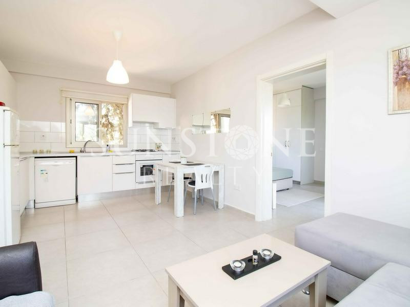 Kıbrıs Girne Alsancak 'ta Milos Park sitesinde  Full Eşyalı Satılık 1+1  Fırsat Daire  4