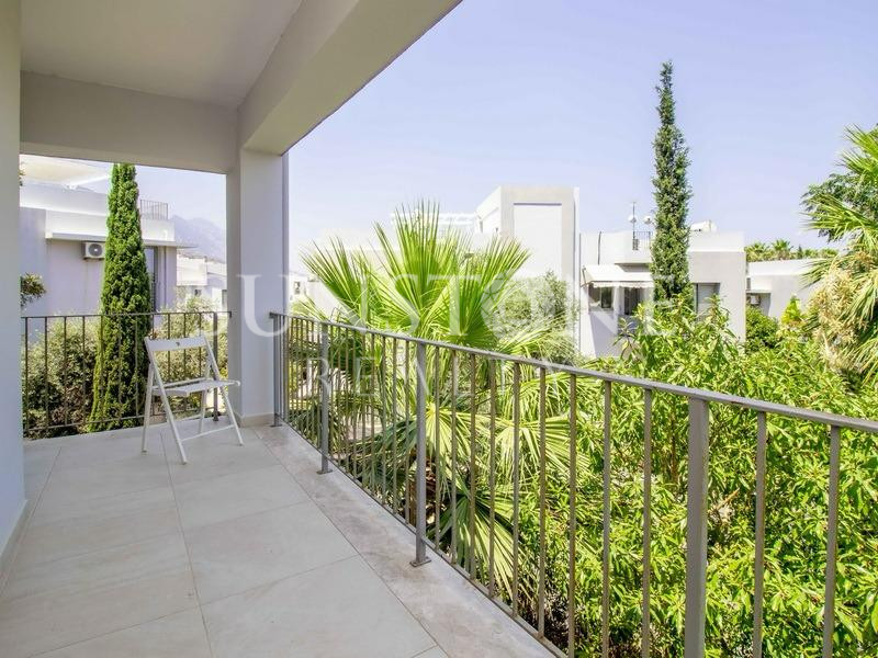 Kıbrıs Girne Alsancak 'ta Milos Park sitesinde  Full Eşyalı Satılık 1+1  Fırsat Daire  9