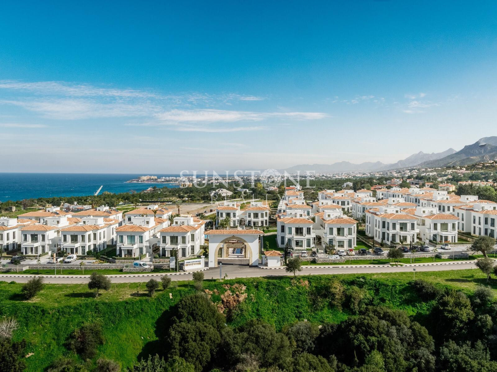 Kıbrıs Girne Alsancak Town Houses Sitesinde Satılık 2+1 Daire 19