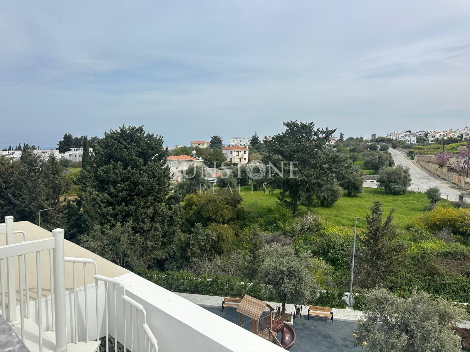 2+1 Penthouse with Roof Terrace in a Complex with Pool in Cyprus - Kyrenia - Alsancak 24