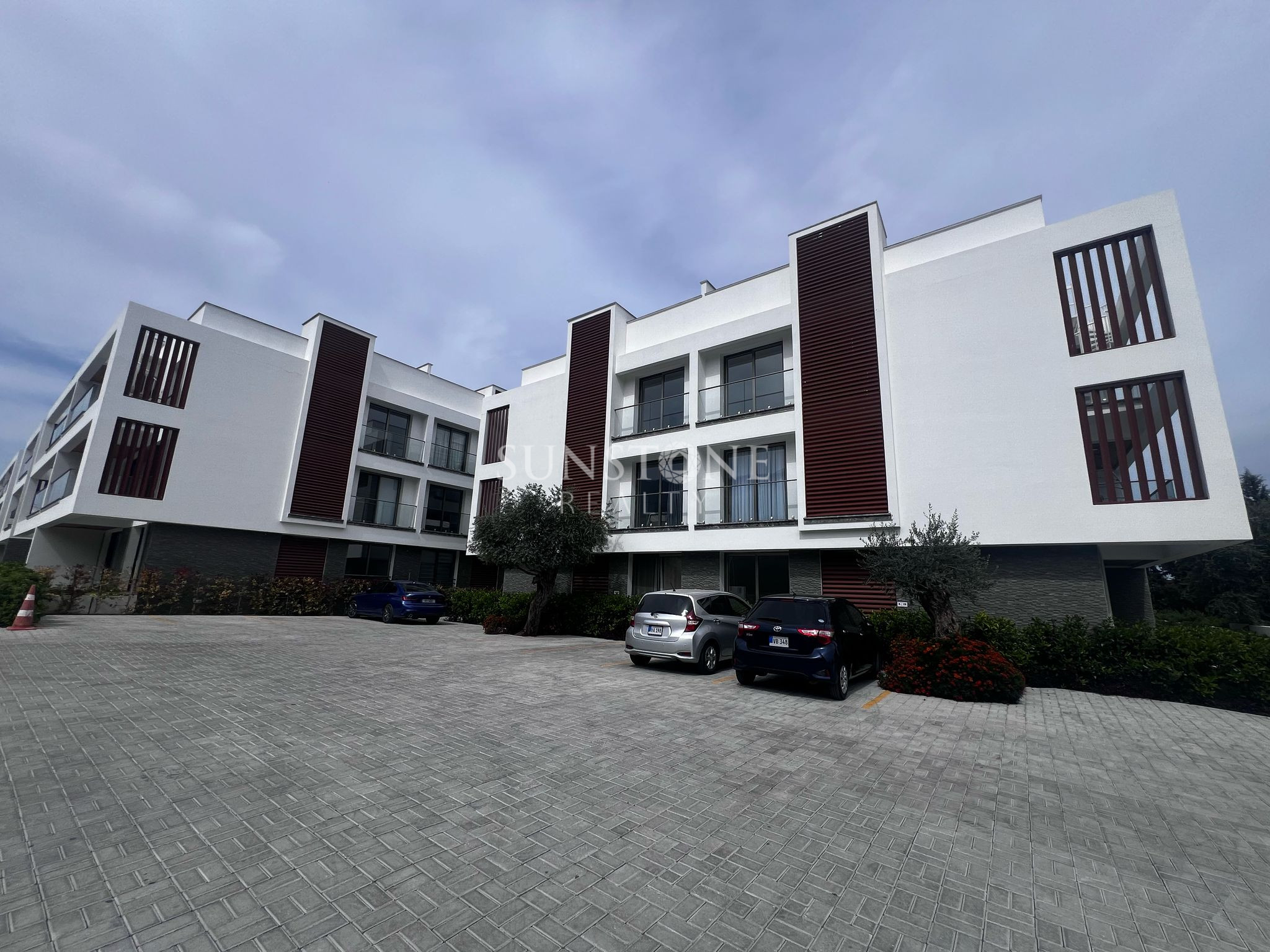 2+1 Penthouse with Roof Terrace in a Complex with Pool in Cyprus - Kyrenia - Alsancak 19