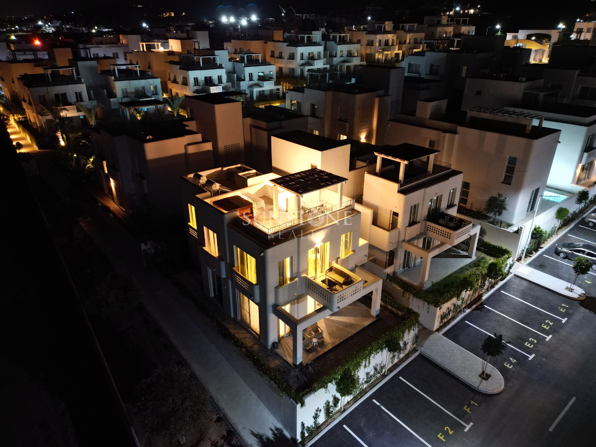 2+1 Apartment For Rent In The Most Exclusive Complex Of Alsancak, Kyrenia, Cyprus 2