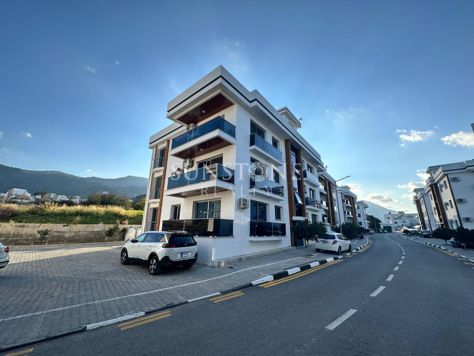 Kıbrıs Girne Alsancak'ta 3+1 Deniz Manzaralı Satılık Daire 10